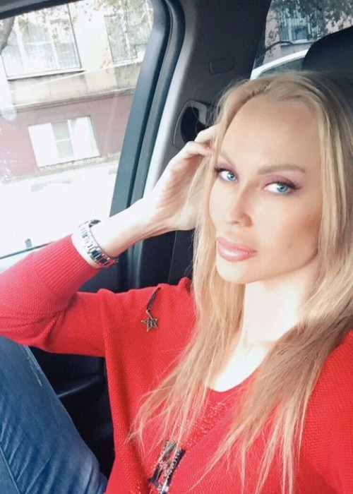 Настя